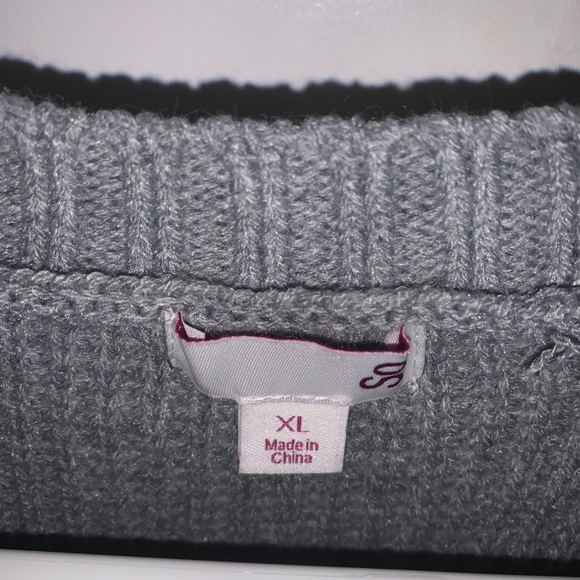 Sweater - Picture 2 of 2